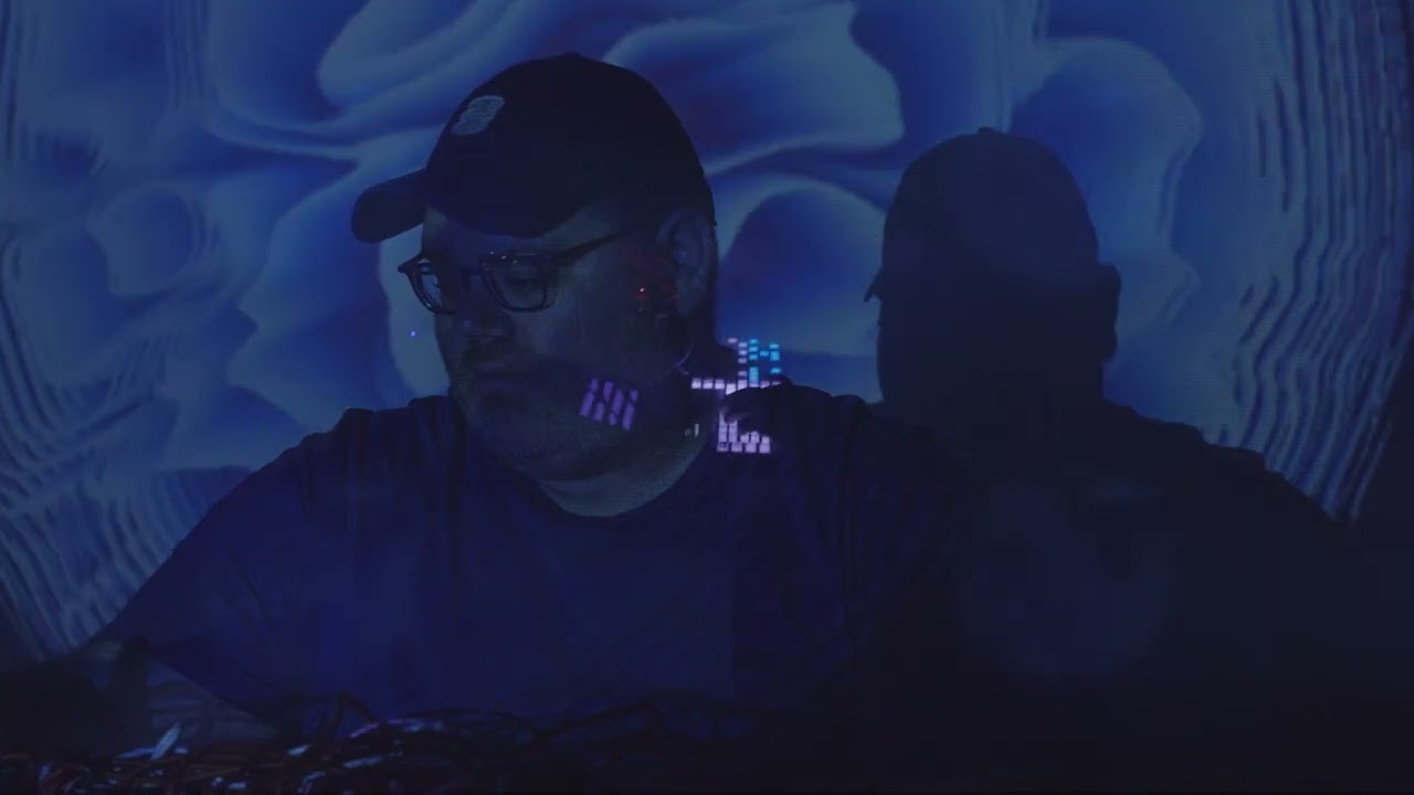 Bobcat Attack - Oops I Melted My Face Off (Live Eurorack Performance)