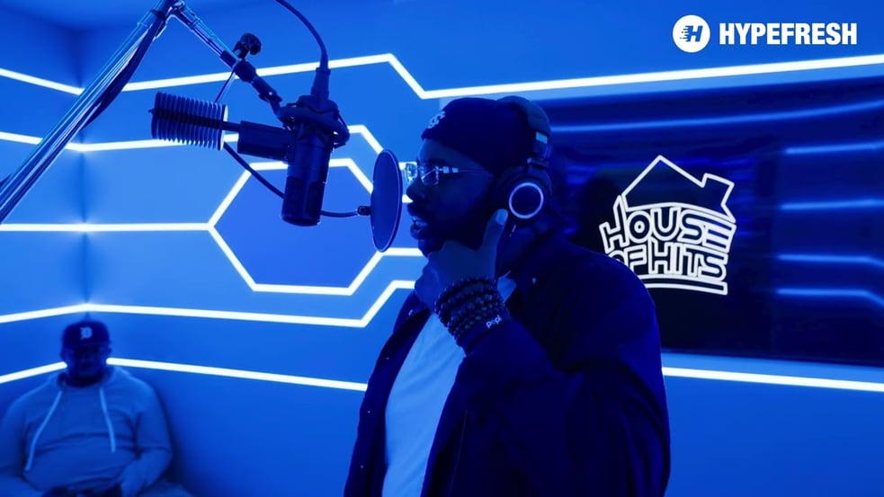 WRIGHTWAYJAY HOUSE OF HITS IN-STUDIO VIDEO #RADIOPUSHERS #WRIGHTWAYJAY #VIRALDOPE #newmusic