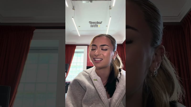 ‘Escapism’ @RAYEofficial #shortsfeed #cover #raye #escapism #singing #musician