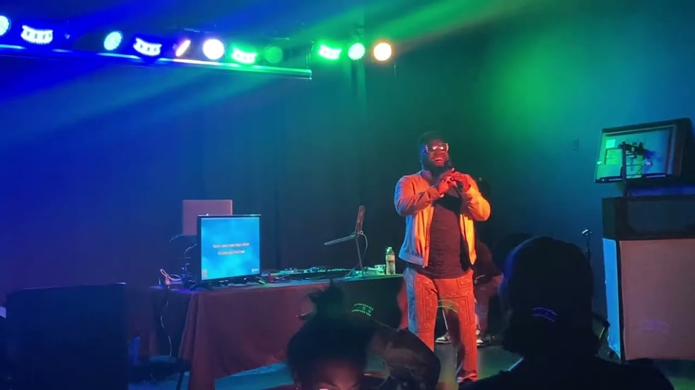 Robert Hawkins - End of the Road by ​⁠@BoyzIIMenOfficial  @ House of Soul- St Louis, MI.