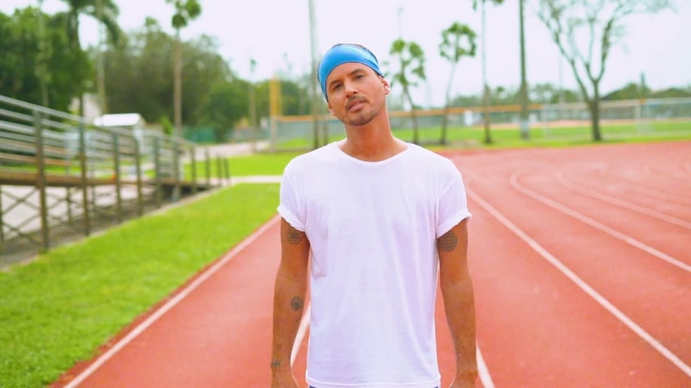 SERÉ MEJOR - NILO DEL MONTE (feat. MAKU) [Official Video]