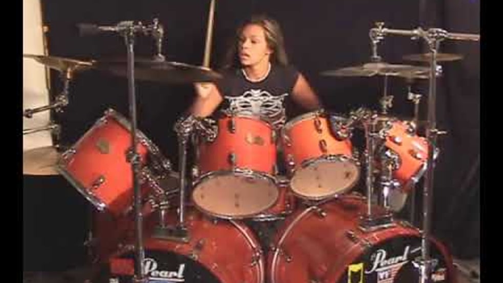 Kick ass Girl drummer/girl drummer