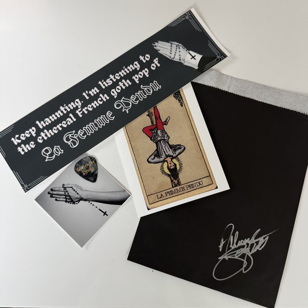 Live show party favors