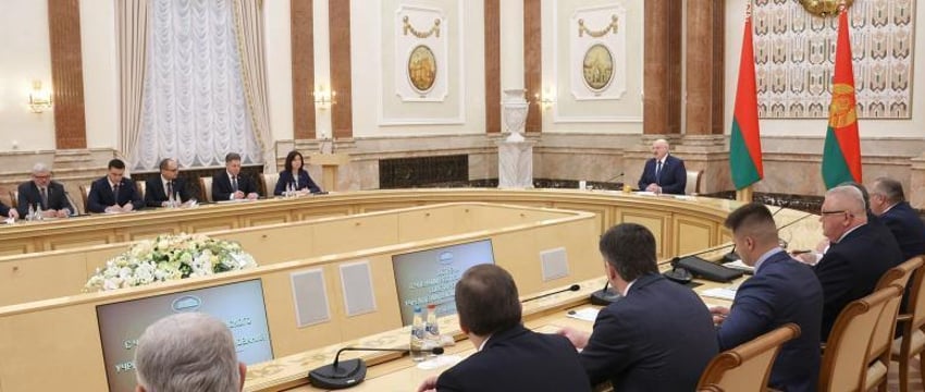 Лукашенко назвал пять проблем высшего образования в Беларуси