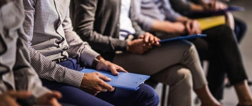 Получить пособие по безработице стало сложнее