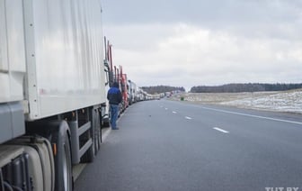 Проблемы на границе Литвы и Беларуси: очереди грузовиков и безопасность вопросы