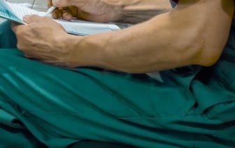 «Наниматели наотрез отказывали». Ситуация на работе: невозможно уволиться даже из-за переезда