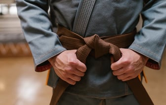 Fitch ухудшило рейтинг Украины до ограниченного дефолта