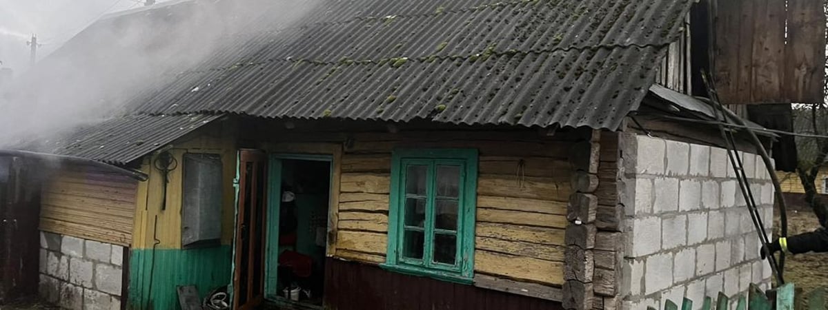 В Щучинском районе горел жилой дом — что произошло