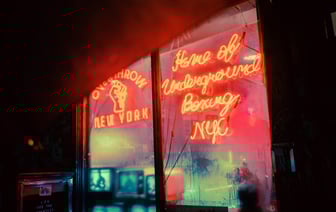 На проспекте Пушкинском в ДТП попал автобус