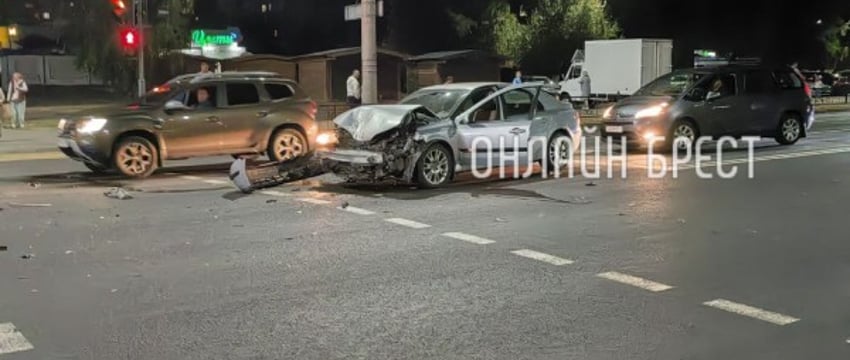 Помните вчерашнее ДТП на Суворова в Бресте? Стали известны подробности