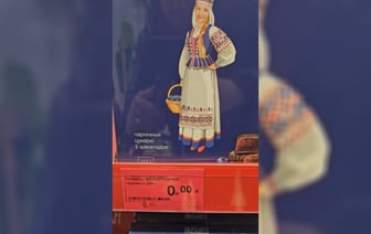 «Забирай всю полку» — Белорус увидел в магазине коробки конфет по 0 рублей. Акция или ошибка? — Видео