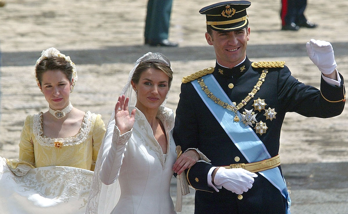 Spains King Felipe VI and and Queen Letizia on 22 May 2004.