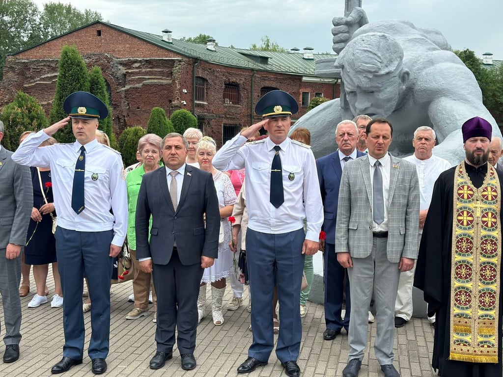 Более 20 новобранцев-таможенников приняли присягу в Брестской крепости