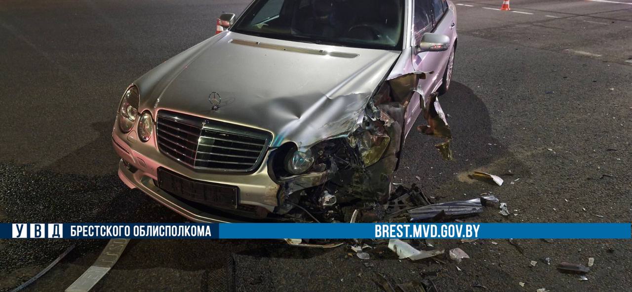 Стали известны подробности ночного ДТП в Бресте