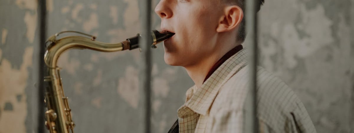 РКН заблокировал профиль музыканта AP$ENT на стримингах из-за «материалов, направленных на дестабилизацию»