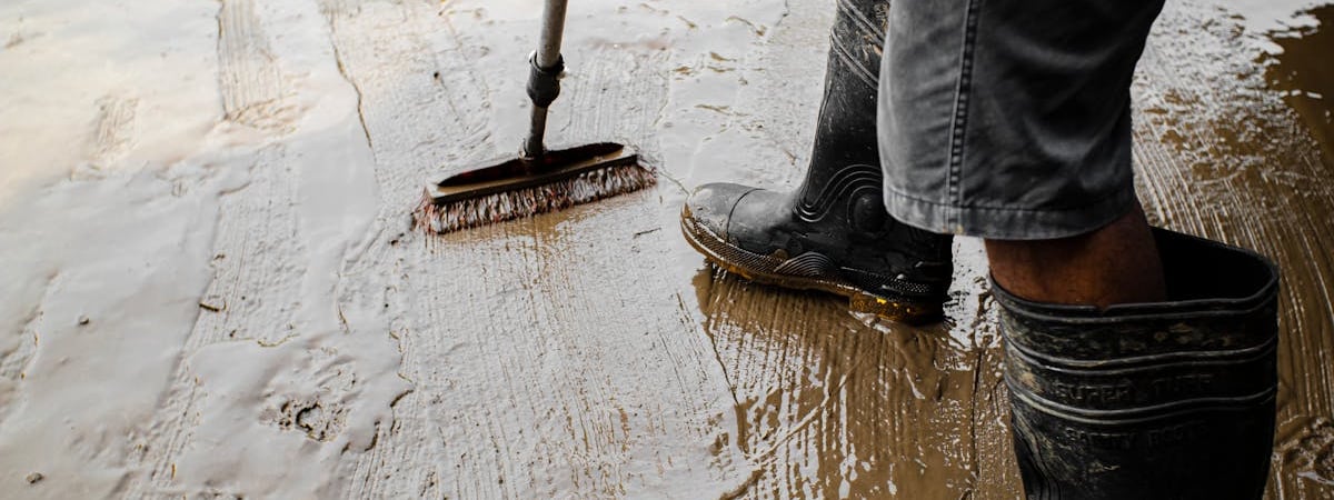 Премьер Киргизии объяснит США необходимость для страны карт "Мир"