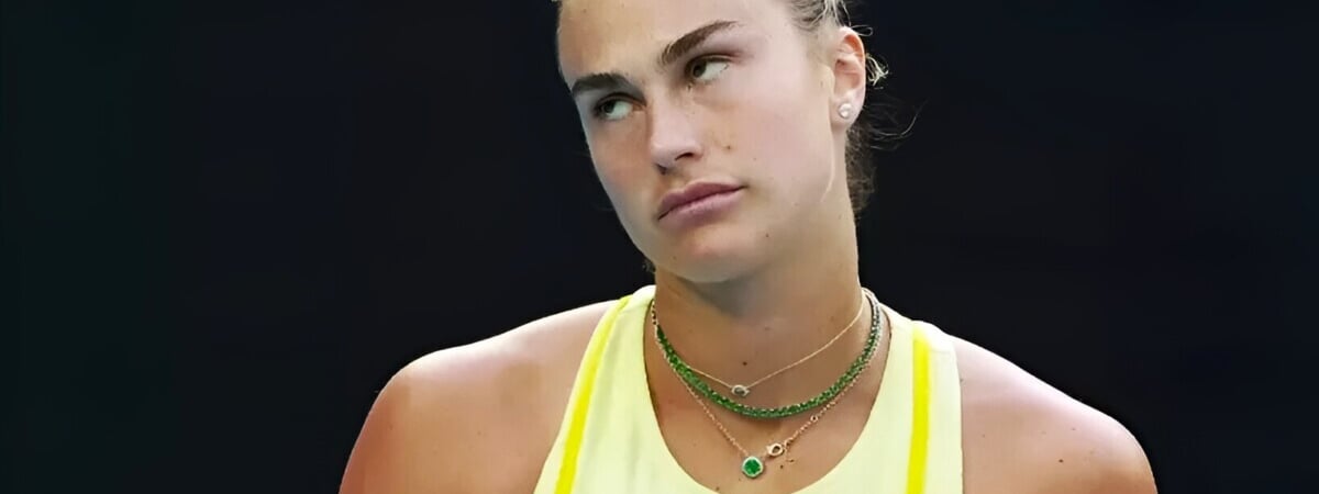 Соболенко показала неприличный жест во время 1/4 Australian Open. Кому был адресован? — Фото