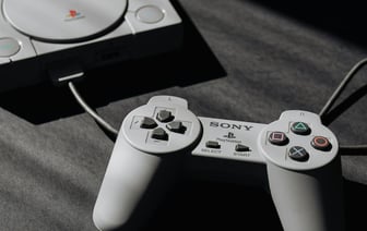 Sony запретила активацию игр в игровом маркете Steam для Беларуси