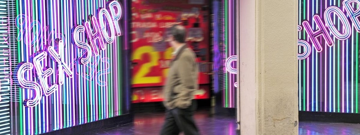 «Может нанести вред развитию детей» — МАРТ отказался менять новые правила продажи интимных товаров и Беларуси