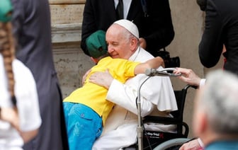 Папа римский призвал «потерпевшую поражение» Украину начать переговоры с Россией «под белым флагом»