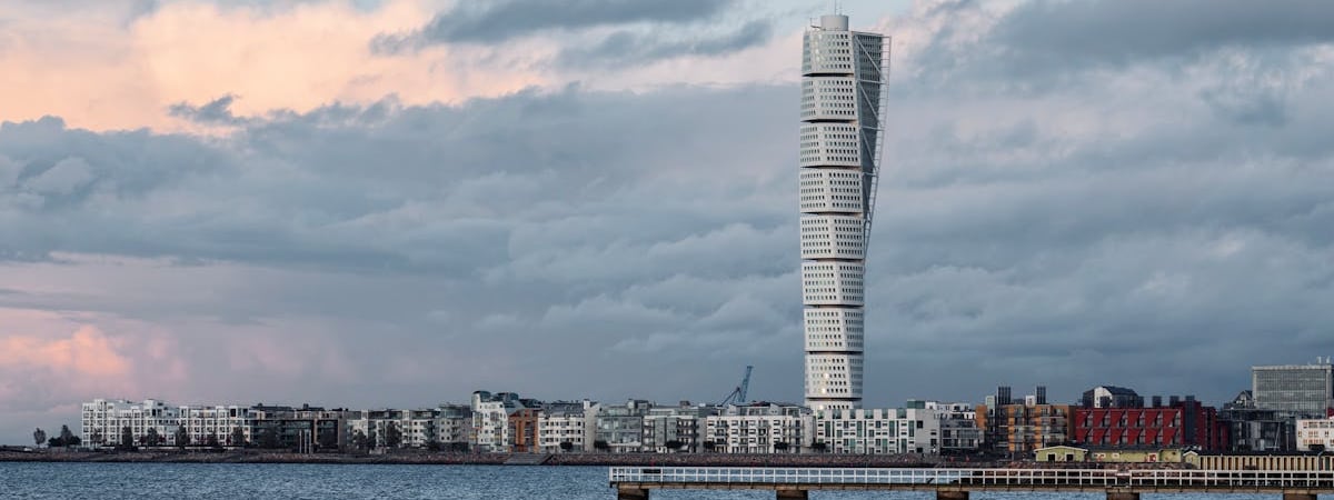 В Минобороны Швеции анонсировали испытания новой технологии "роя" беспилотников