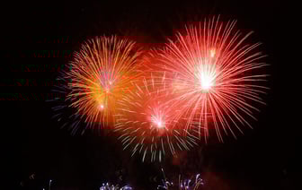 В Полтаве под ракетным ударом оказались институт и больница. В Минобороны Украины заявили о 49 погибших — Видео