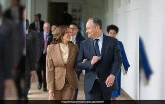 Муж Камалы Харрис говорит, что он никогда не выигрывал у нее дебатов.