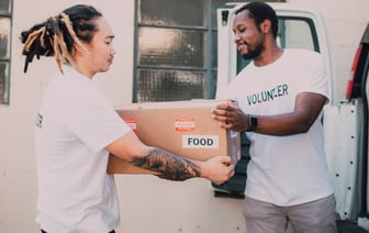 Лукашенко заявил, что санкции помогли выявить "дыры" в авиастроительной отрасли Беларуси и РФ