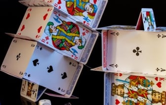 Жительница Лунинецкого района втайне от мужа воровала на работе и брала кредиты для азартных игр