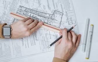 В Новополоцке благоустраивают парк возле четвертой школы