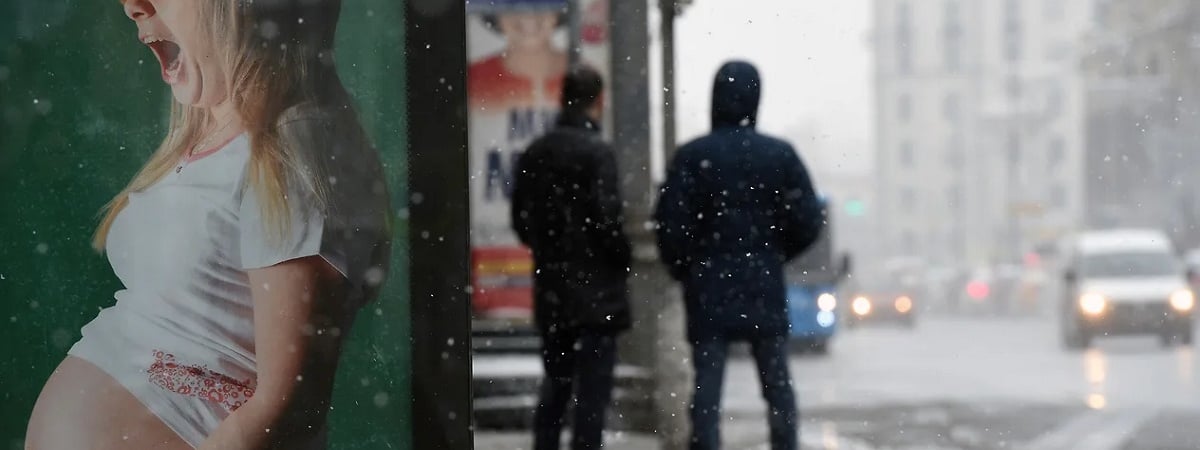 «Тогда мы зашевелимся» — На госТВ предложили ввести в Беларуси «холостяцкий налог»