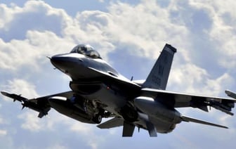 Украина получила первые 10 истребителей F-16
