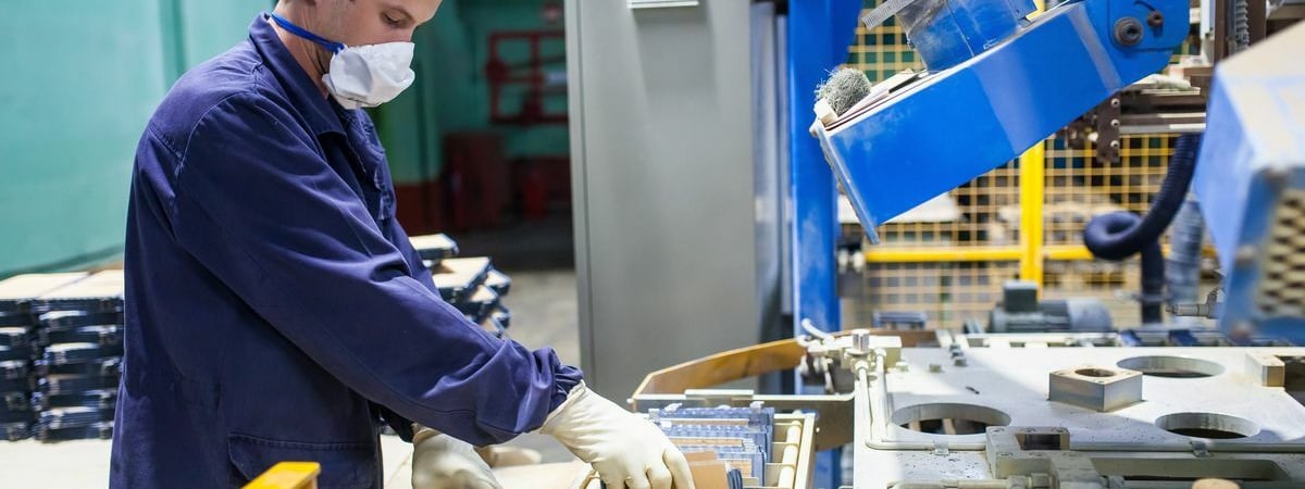 Совмин определил, какие организации в Беларуси могут добровольно застраховать жизни работников — Официально