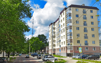 В новостройке сразу потекла крыша — в Витебске жильцы дома повышенной комфортности добились решения о ремонте крыши через 4 года после его сдачи