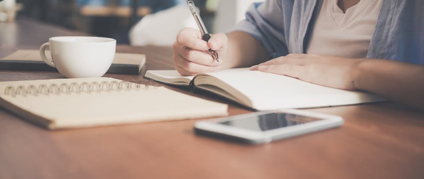 ЕС заявил о “неизменной поддержке” гражданского общества и готовности вводить новые санкции против Минска