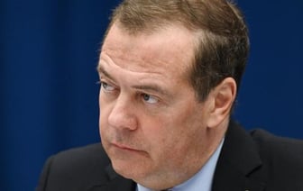 Россия продолжит наступление, если Киев не  пойдет на условия Путина – Медведев