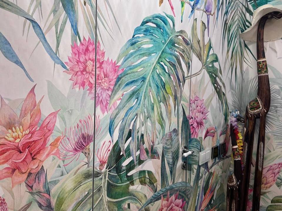 «Вложили в ремонт половину стоимости». Как семейная пара смогла позволить себе квартиру мечты?