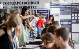 На 1 место — 20 человек. В Минобразования назвали 5 специальностей с самым большим конкурсом в белорусских вузах
