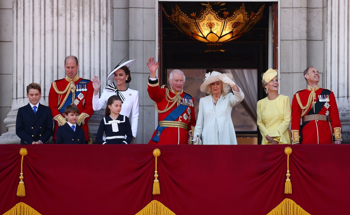 The Royal family waves to the crowd from the balcony of Buckingham Palace after attending the Kings Birthday Parade "Trooping the Colour".