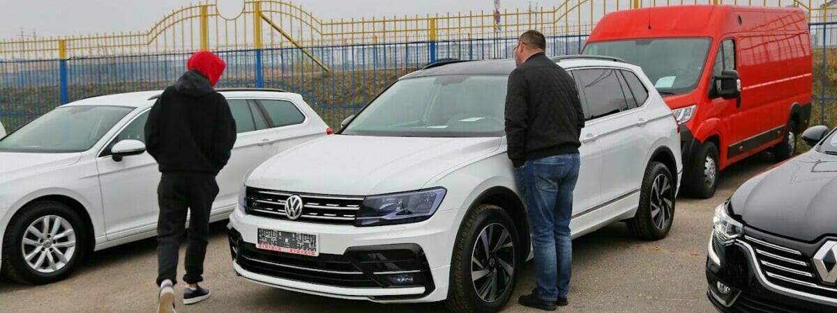 В БАА объяснили какие легковые автомобили подорожают из-за утильсбора