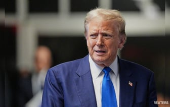 "Очистите зал!" - судья уволил свидетеля Трампа за нарушение правил приличия.