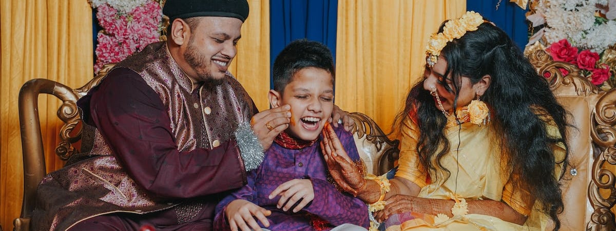 Мама активиста Ильи Миронова стала подозреваемой по уголовному делу о содействии «экстремистской деятельности»