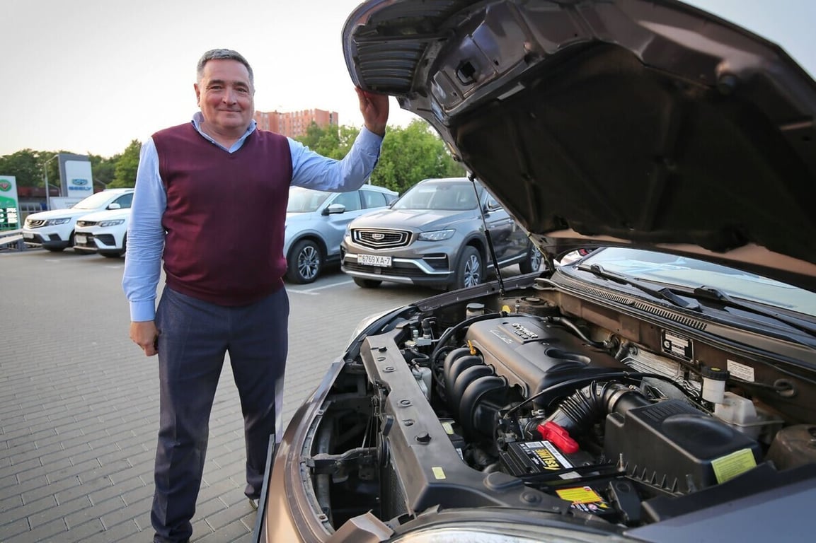 Решил — и поехал! Белорус на седьмом десятке сел за руль и отправился в Казань