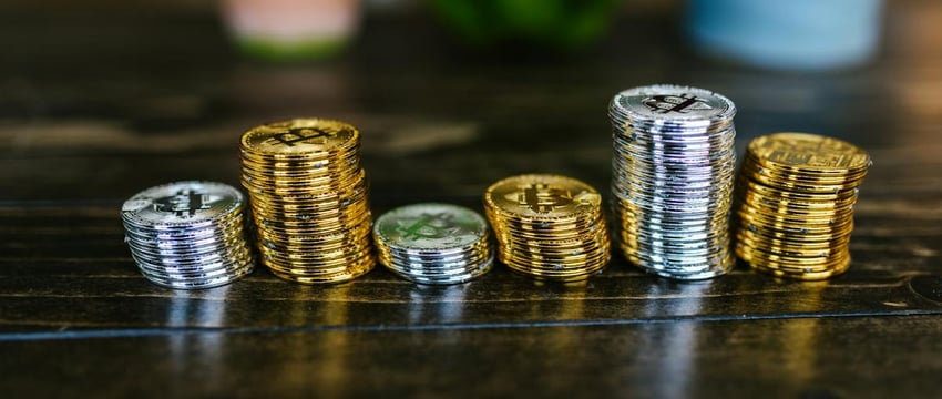 Доллар взял планку в 3,2 рубля на первых февральских торгах