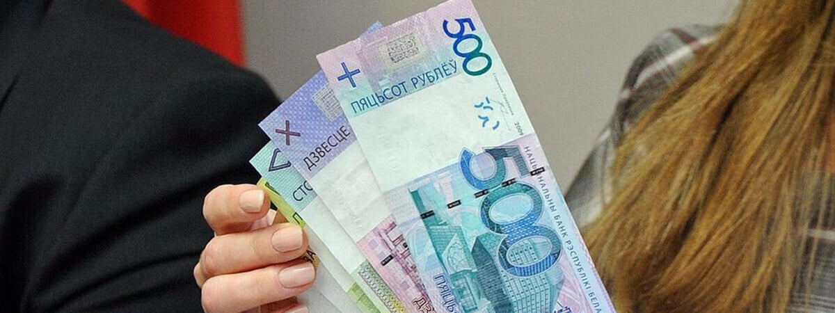 Минчанин отдал «сотруднику КГБ» 120 000 рублей. В СК рассказали про «абсурдные приказы псевдоследователя»