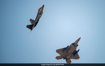 Военные самолеты США F-22 прибывают на Ближний Восток на фоне опасений ирано-израильской войны.