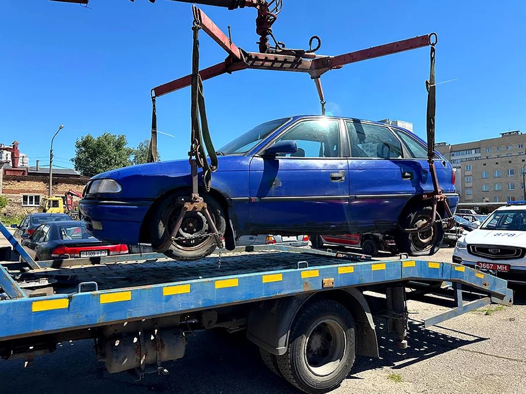 Белорус вовремя не оплатил штраф за вождение в нетрезвом виде. Теперь он может лишиться авто