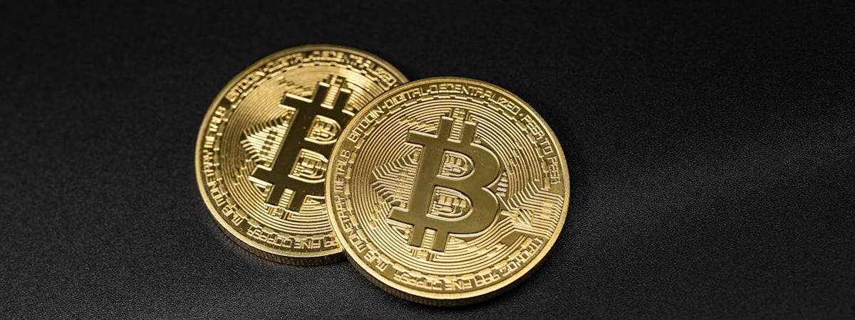 Украина получит от США $15 млрд на зарплаты и соцвыплаты