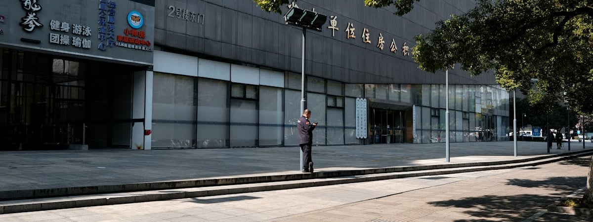 Комиссия Сейма Латвии поддержала запрет на турпоездки в Беларусь